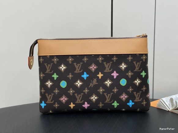POCHETTE VUITTON SOUPLE-32*21*8CM LOUIS VOYAGE 0714